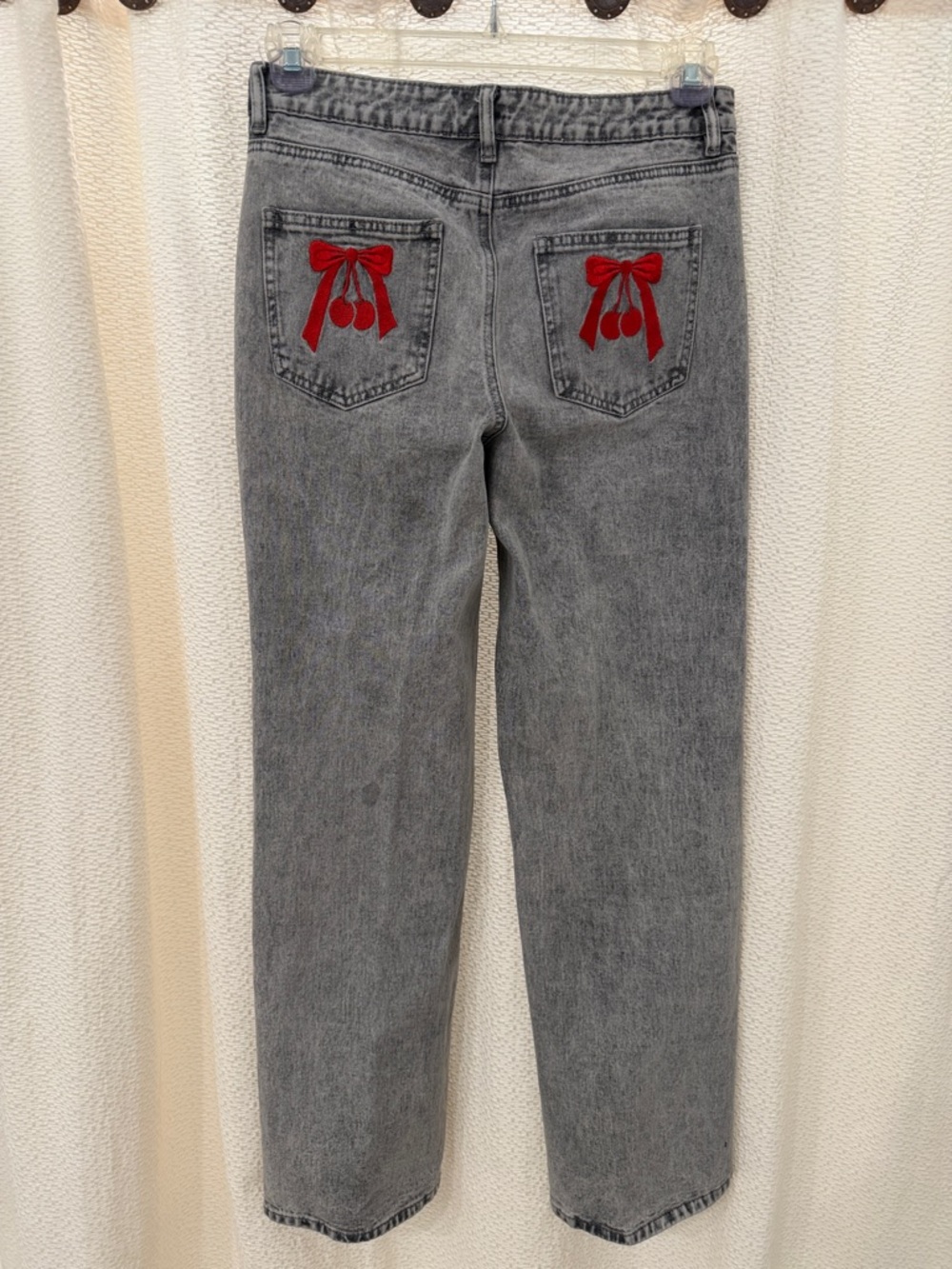 Ashley Mason Women’s Washed Gray Straight Jeans